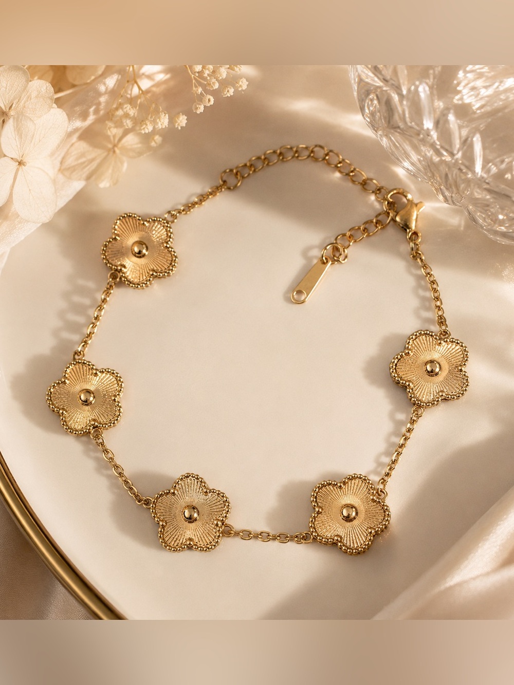 ✨ Cottagecore Brilliant Cut Gold Flower Bracelet | Adjustable Charm Bracelet